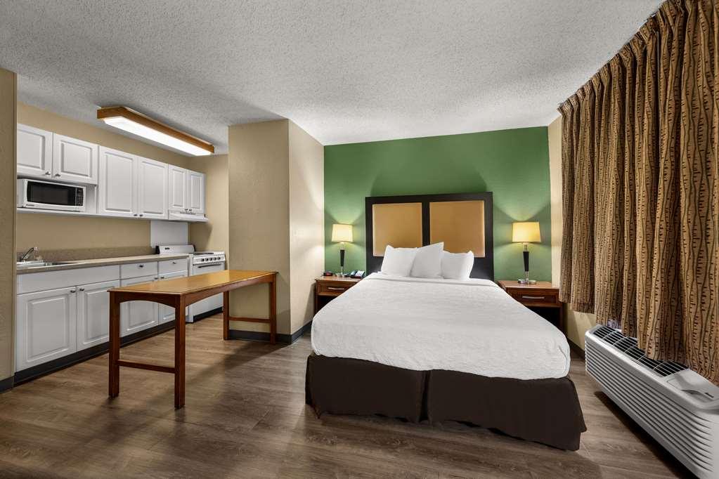 Suburban Studios Houston North I-45 Quarto foto